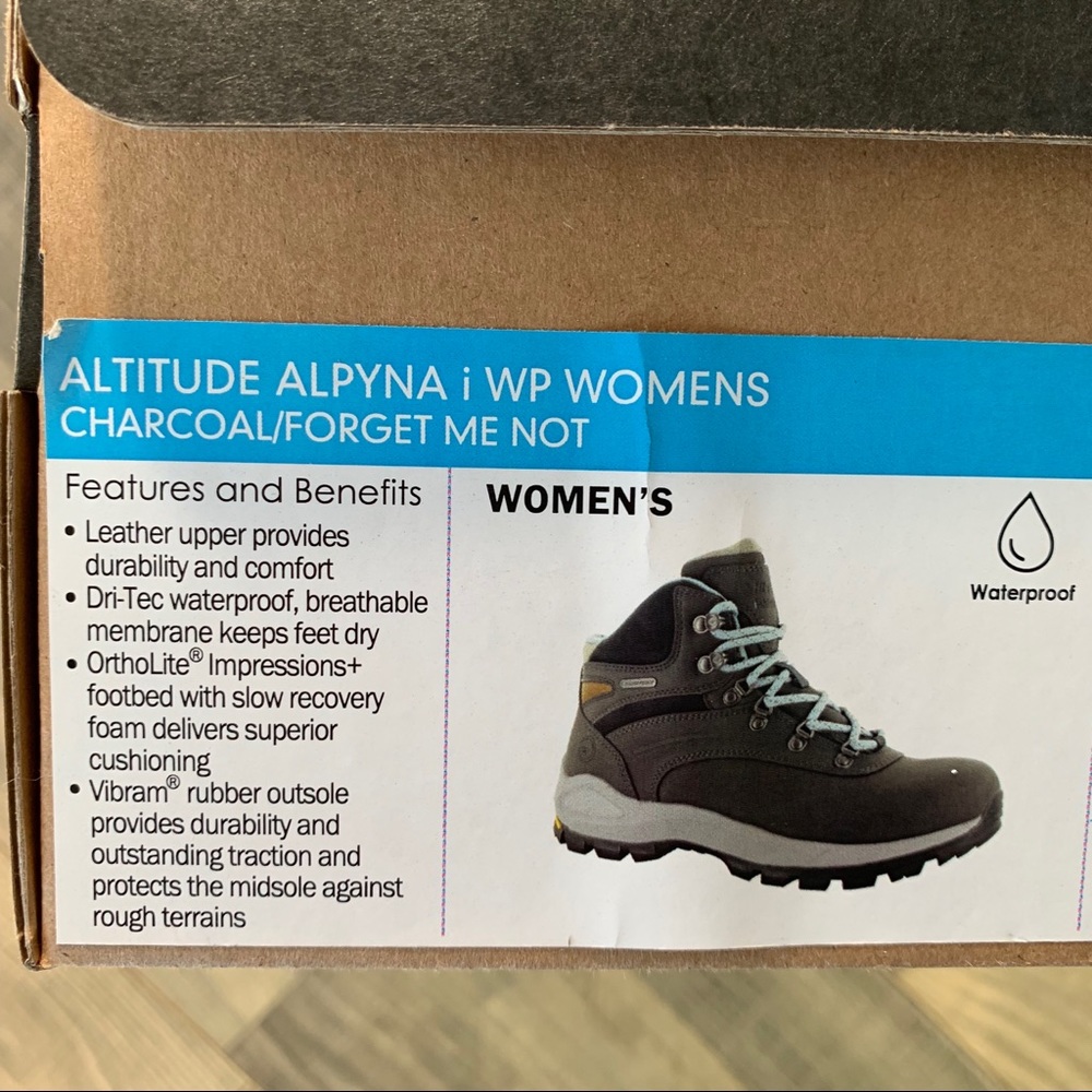 NIB Hi-Tec Altitude Alpyna Waterproof Hiking Boots - Picture 6 of 7